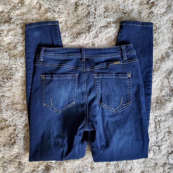 INC International Concepts Size 6 Super Stretchy Curvy Skinny Leg Denim Jeans - Picture 2 of 8